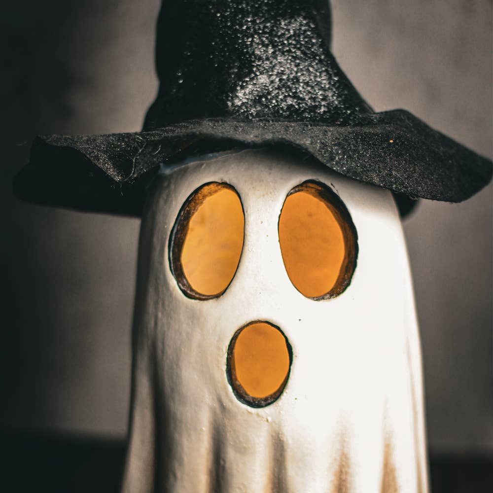 Witch Hat Ghost LED