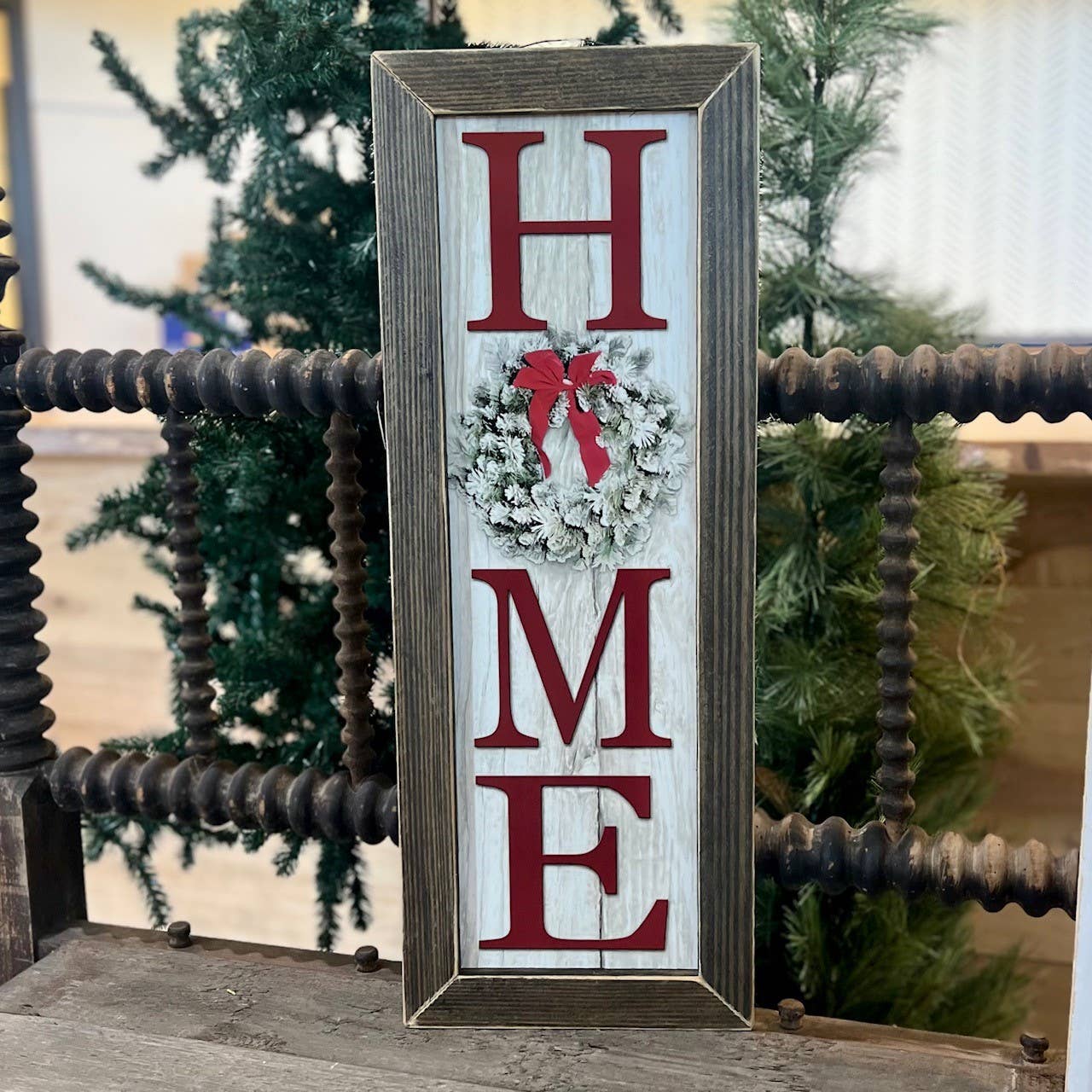 LD1574 Christmas Home: Black
