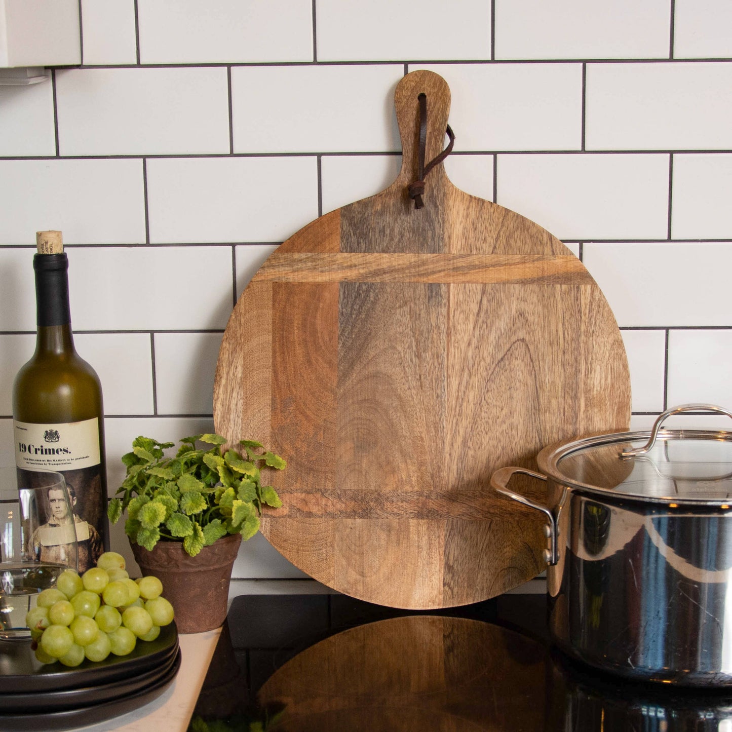 Artisan Wood 14" Round Natural Mango Charcuterie Board