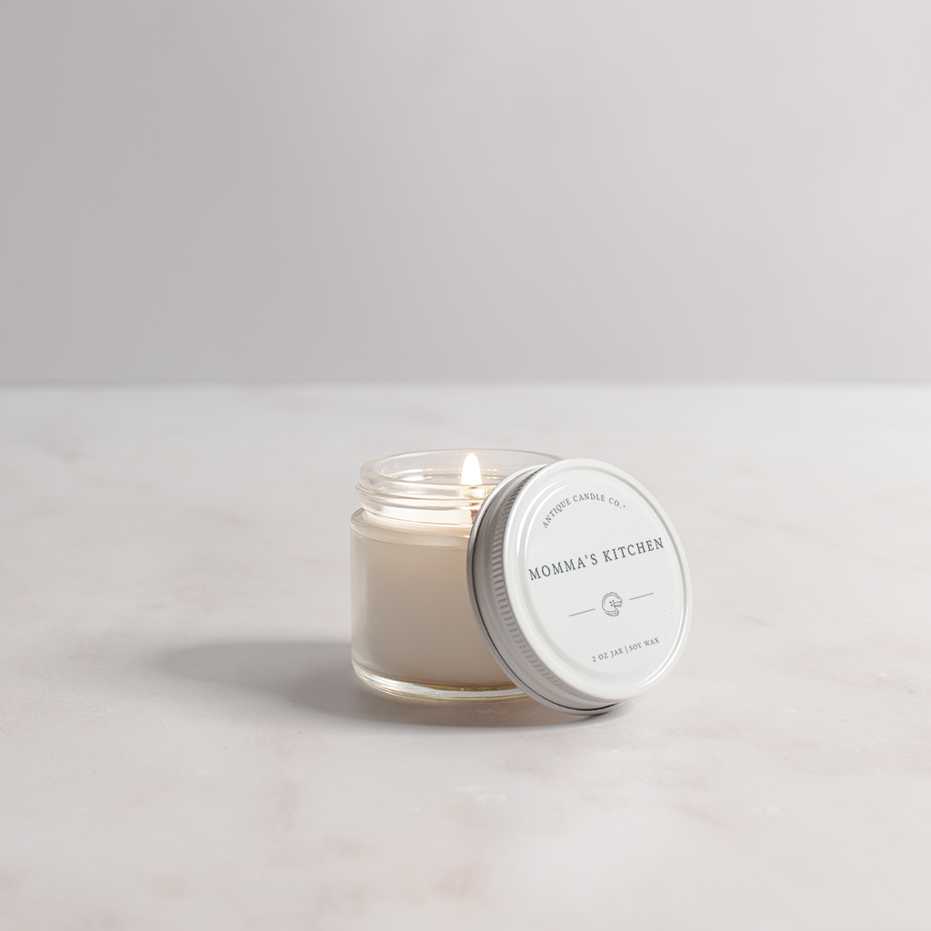 Momma's Kitchen - Soy Wax Candle: (16oz)