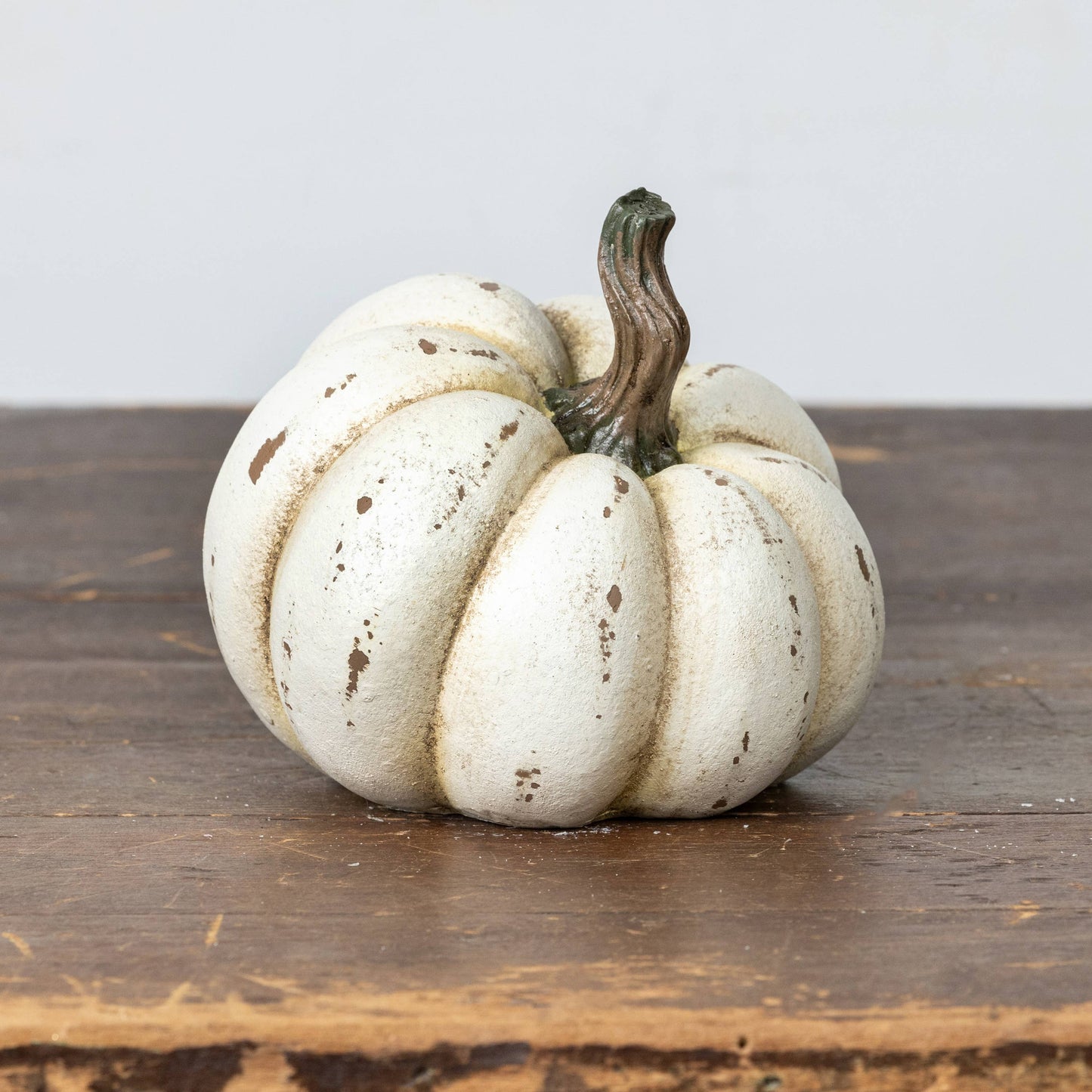 5.25" Cream Resin Pumpkin