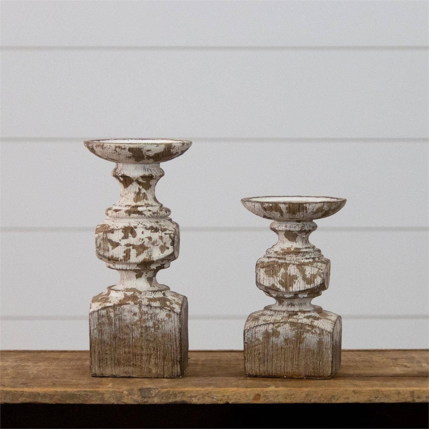 Chippy Candle Holders (Set Of 02)