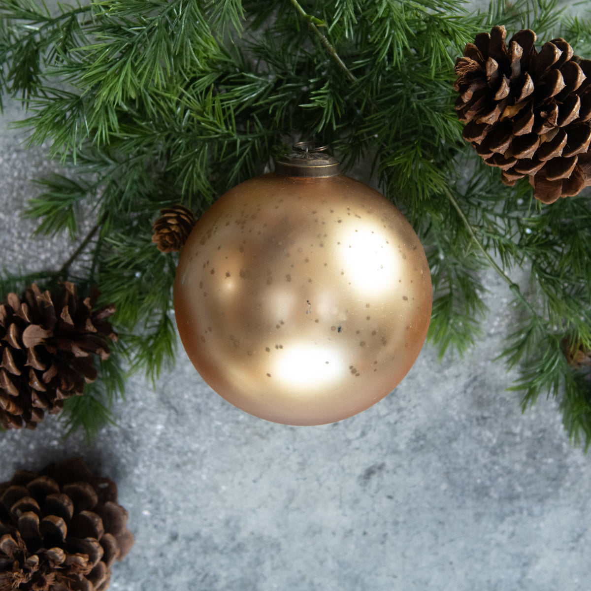 5" CHAMPAGNE KUGEL ORNAMENT