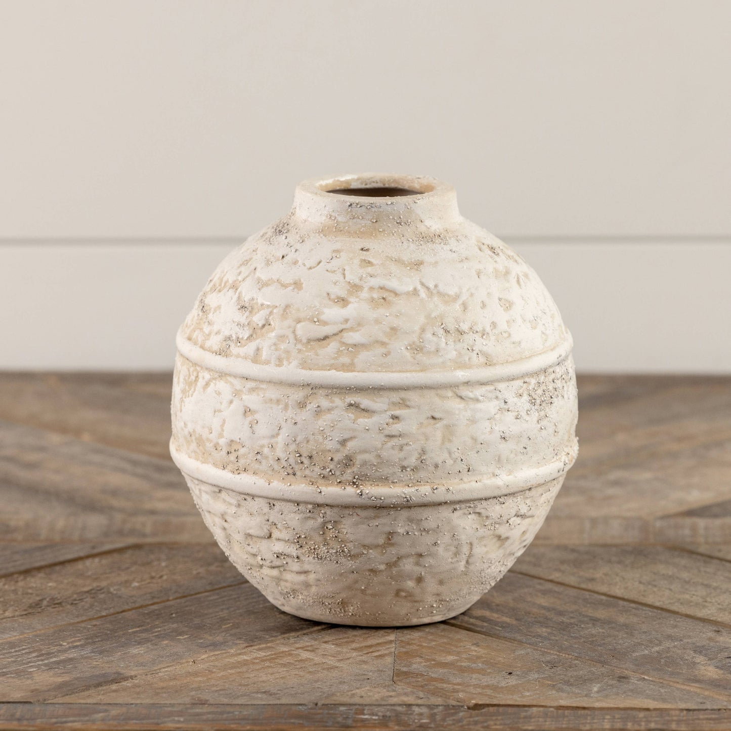 6.5" WHITE STUCCO FINISH VASE