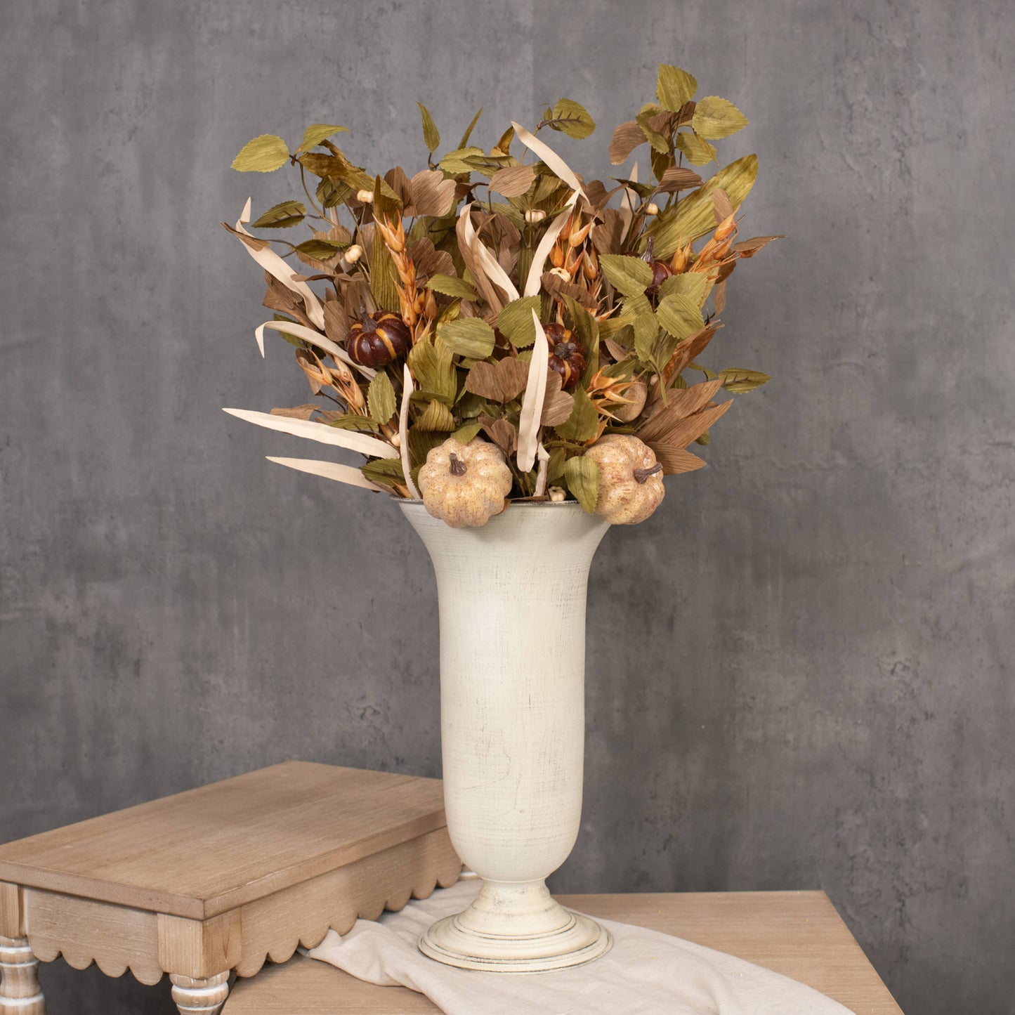 30" Mixed Foliage with Pumpkin & Wheat Spray