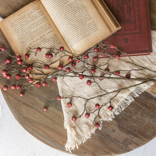 35" RED BERRIES SPRAY