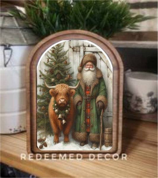Arch Top Highland Santa Green Framed Art : 6x8"
