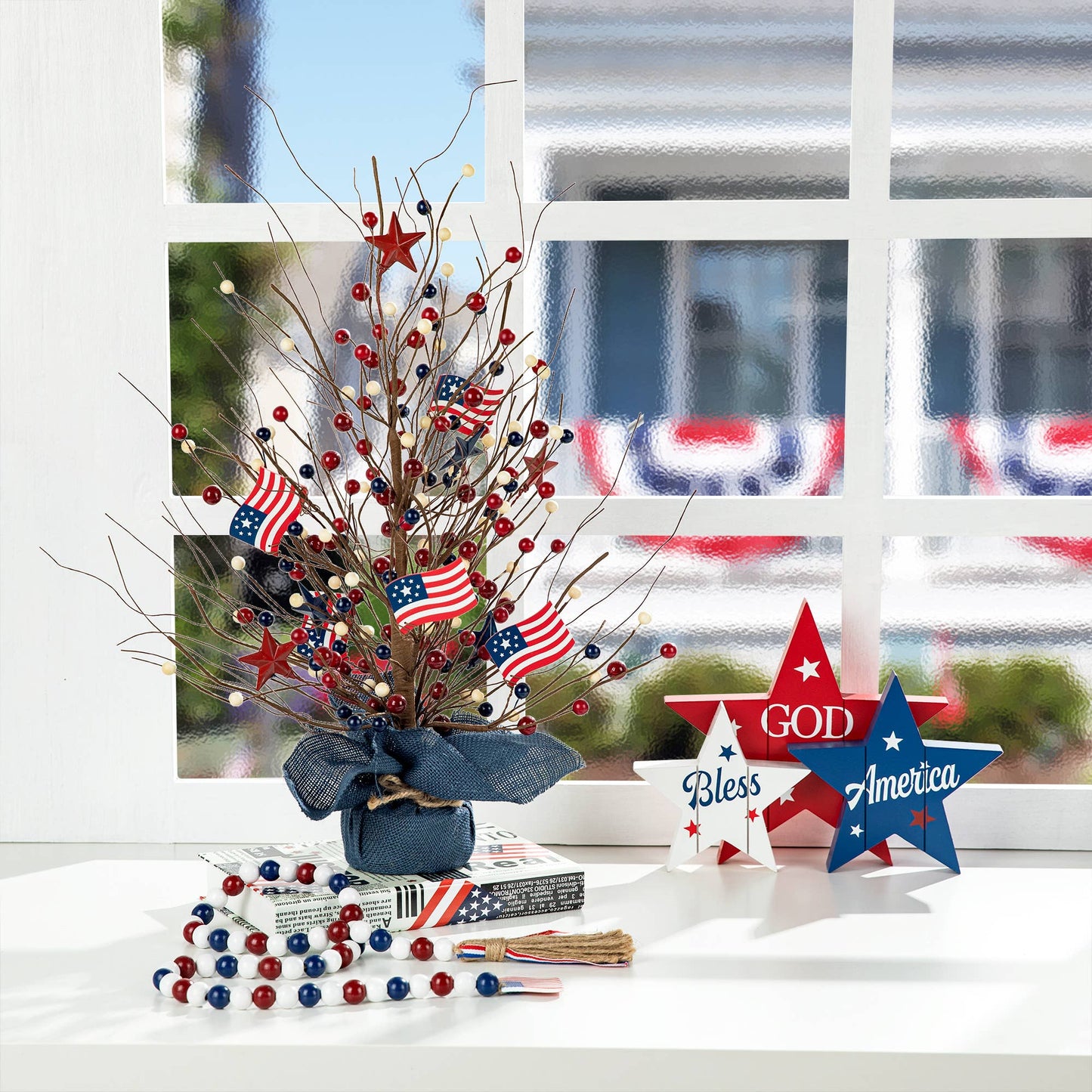 20 in H Patriotic Table Tree