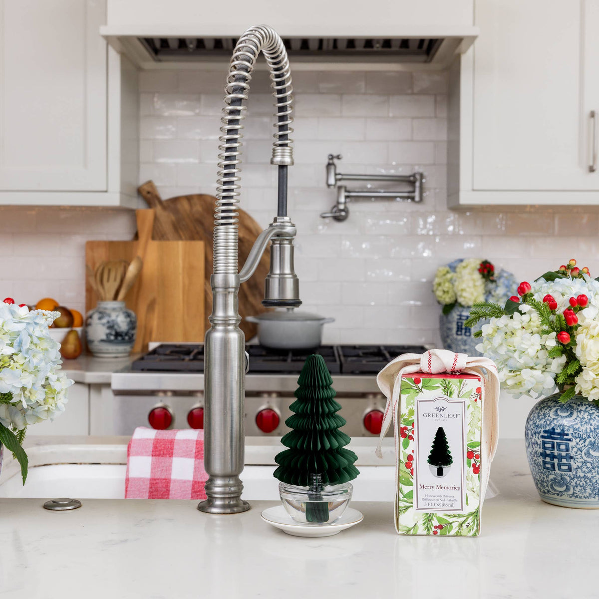 Merry Memories Tree Honeycomb Diffuser 4pk | Holiday