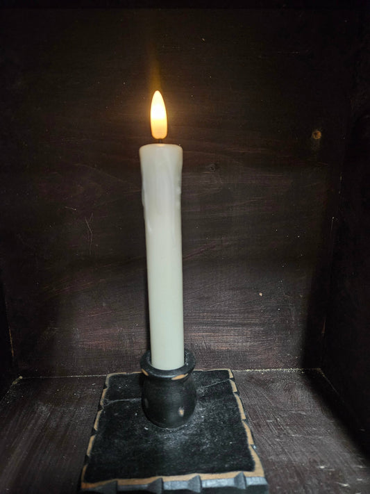 Cream Realistic Flame Taper Candle 7in 2pack