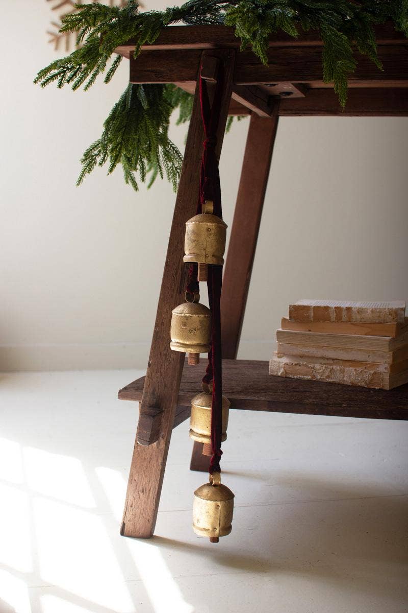 JINGLE BELL CLUSTER - MAROON VELVET RIBBON: Multi / Velvet/Metal / 28" long