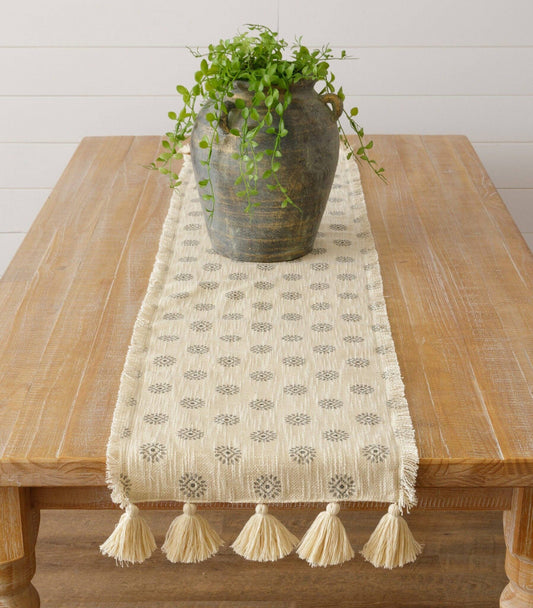 Table Runner - Medallion With Tassels (PC)