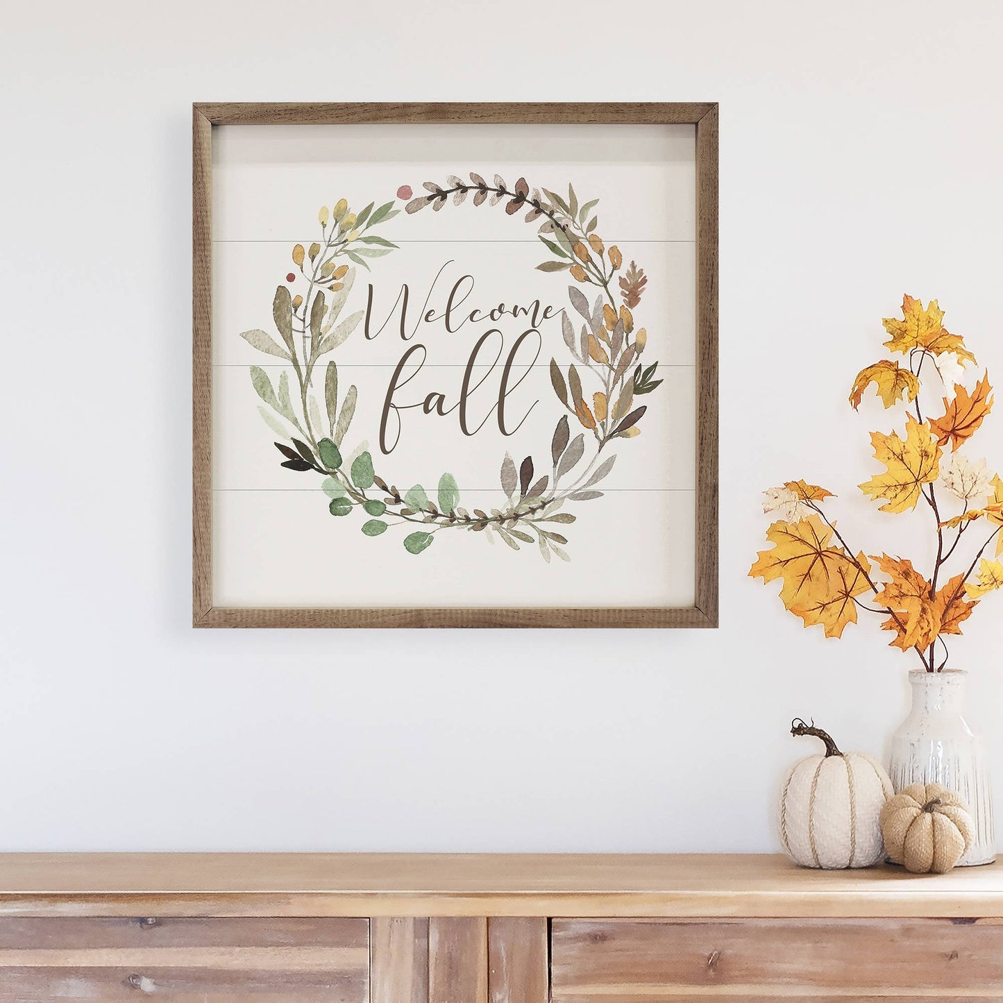 Welcome Fall Wreath White: 4 x 4 x 1