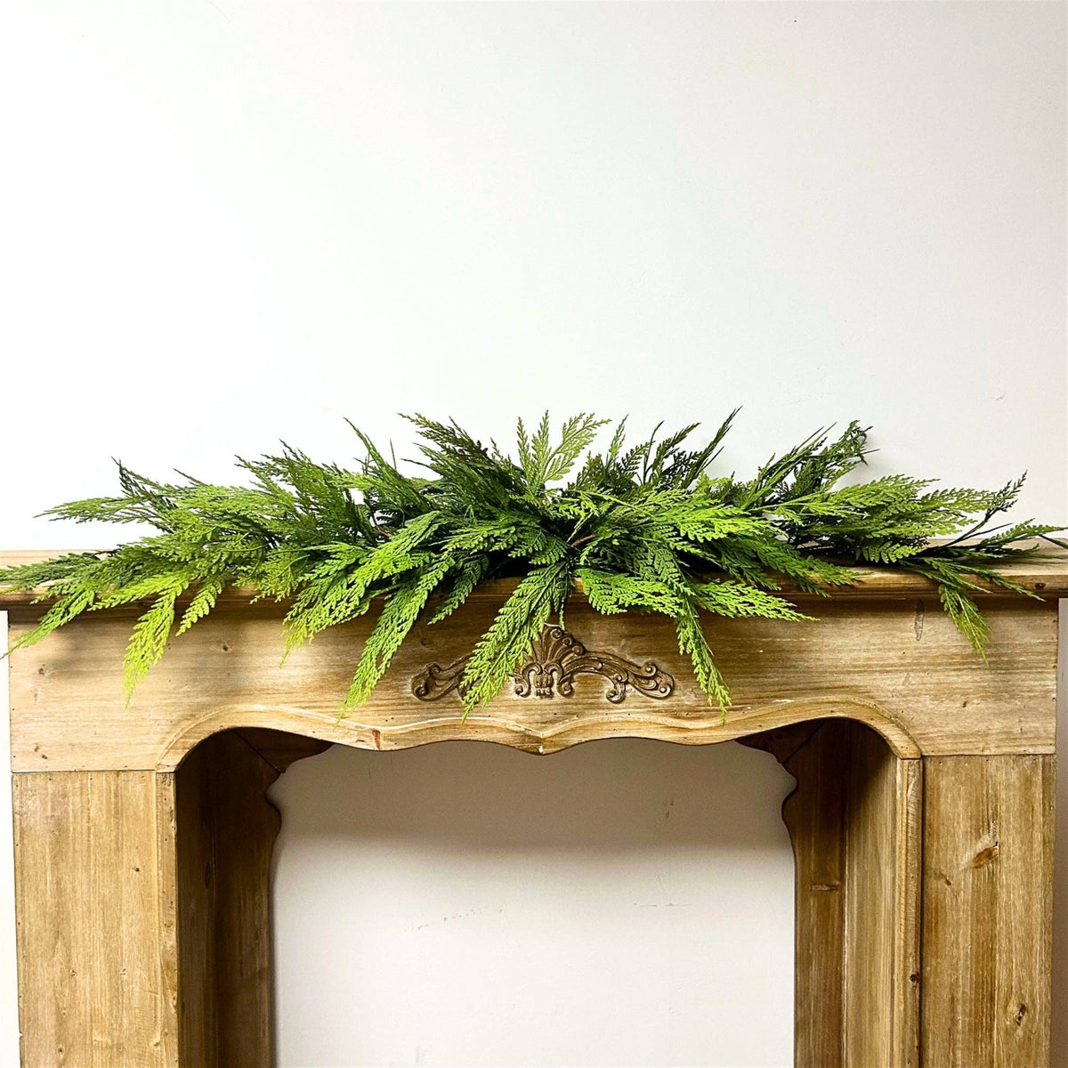 Real Touch Port Orford Cedar Swag 52"