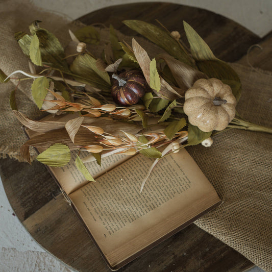 30" Mixed Foliage with Pumpkin & Wheat Spray