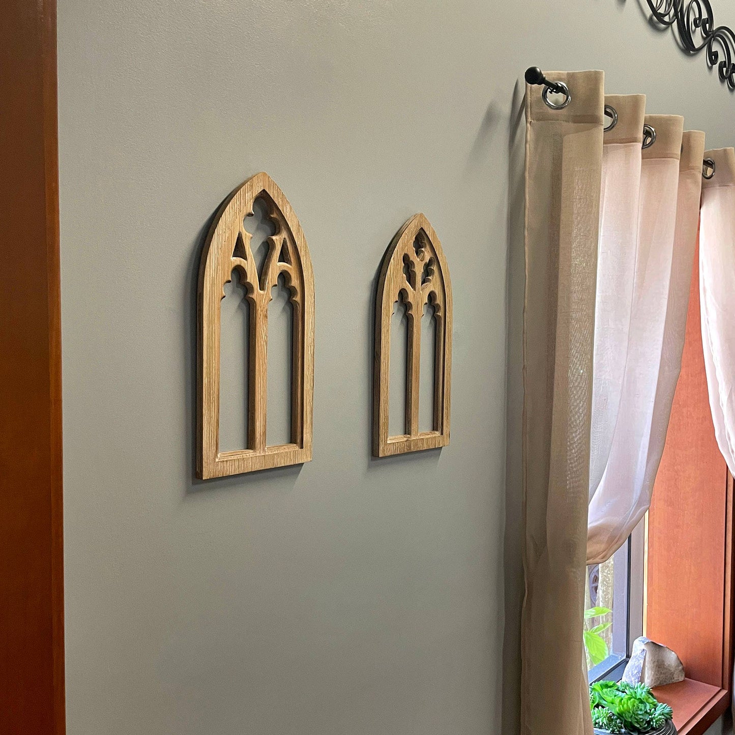 Set of 2 Washed Wood Gothic Arch Window Frame Wall Hangings : Black