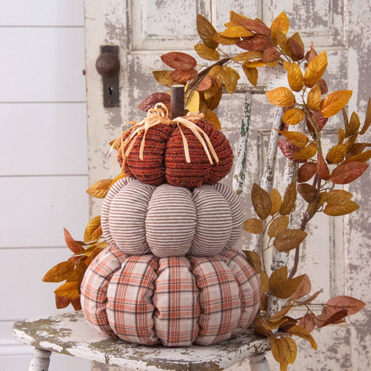 Stacked Knit Pumpkins