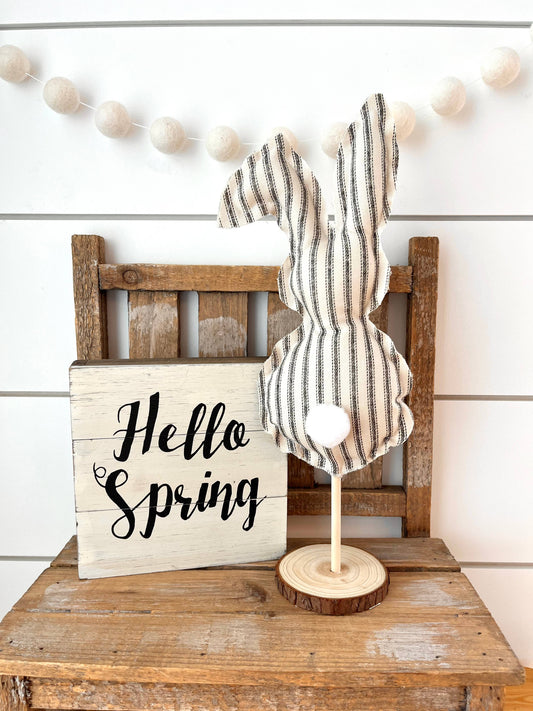 Rustic Floppy Ear Easter Bunny: Tail on back only-back facing / Natural Cotton / Jute