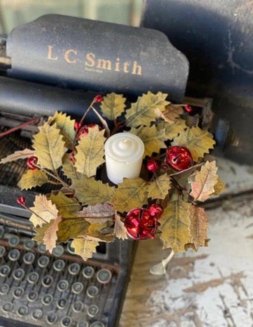 Gold Spun Holly Candle Ring